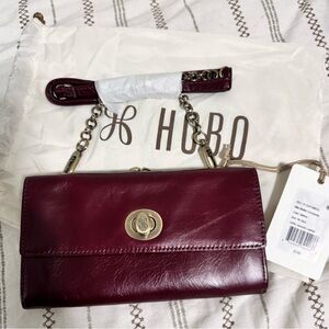 HOBO Wallet On Chain Crossbody Bag